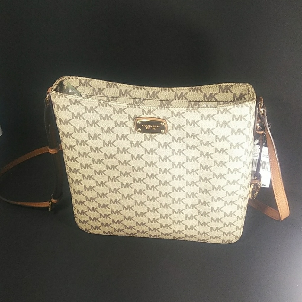Michael Kors Messenger Bag Jet Set NWT